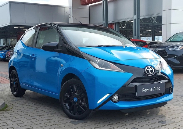 Toyota Aygo cena 39900 przebieg: 56551, rok produkcji 2015 z Mława małe 172